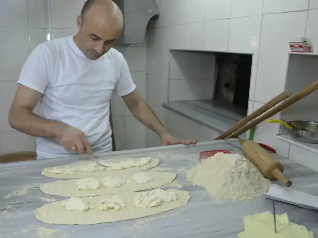 Kuzina Pide'nin yemek ve ambiyans fotoğrafları 12