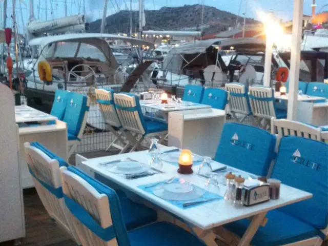 Crete'nin yemek ve ambiyans fotoğrafları 1