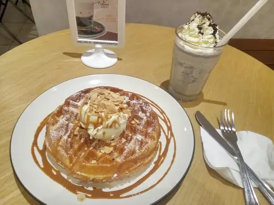 Gambar Makanan Brown Fox Waffle & Coffee 15