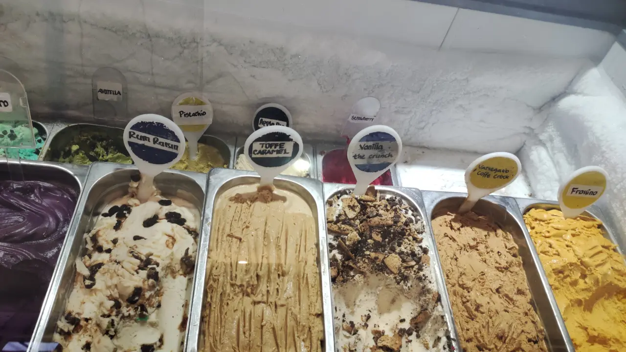 Gelato Frozenics