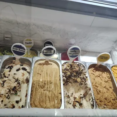 Gelato Frozenics