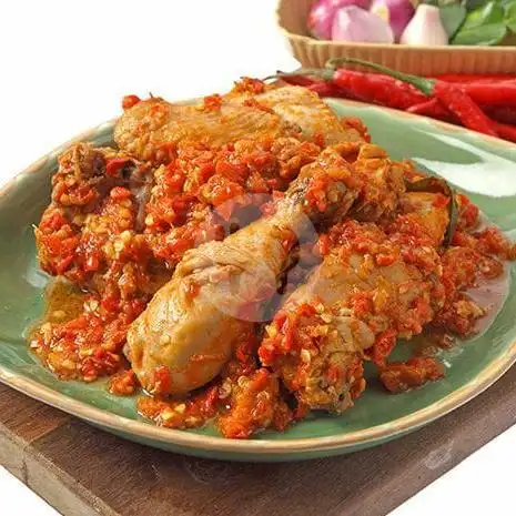 Gambar Makanan Ayam Penyet Sambel Petir Pakdeh Kumis, Gotong Royong 11