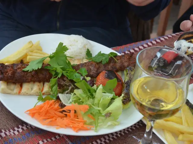 Sultan Hostel Restaurant Cafe'nin yemek ve ambiyans fotoğrafları 4
