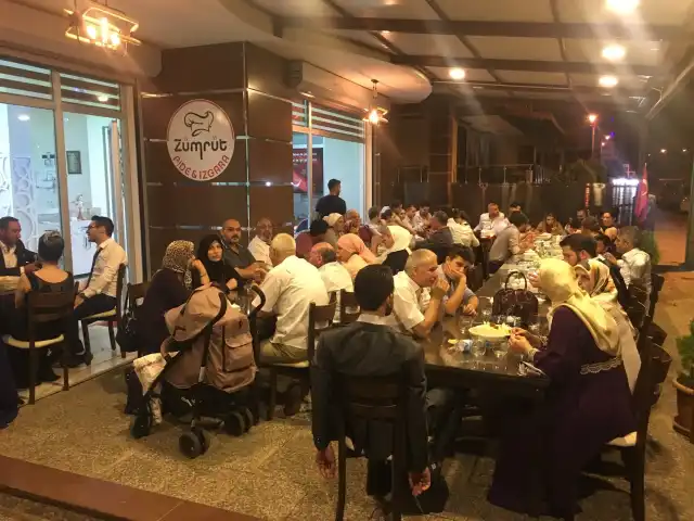 Zümrüt Pide&Izgara'nin yemek ve ambiyans fotoğrafları 8