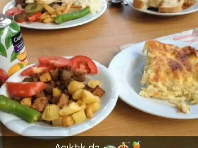 İstanbul Et lokantasi'nin yemek ve ambiyans fotoğrafları 6