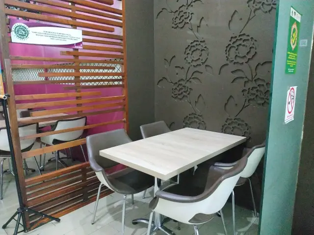 Gambar Makanan Solaria 11