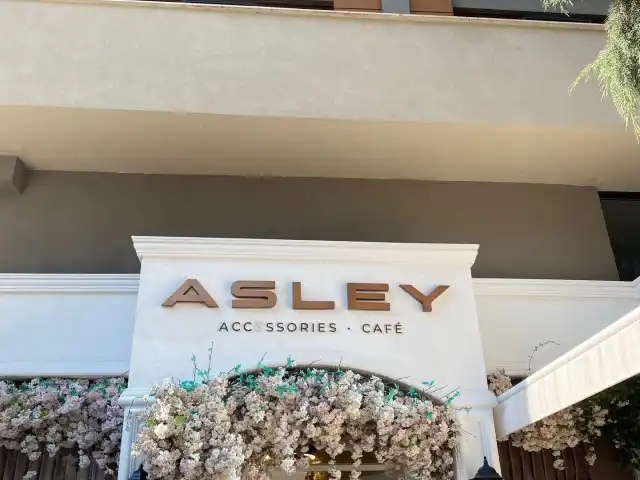 Asley Accessories & Cafe'nin yemek ve ambiyans fotoğrafları 6