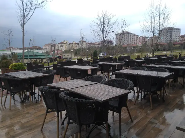 Kır Kahvesi Cafe & Restaurant'nin yemek ve ambiyans fotoğrafları 2