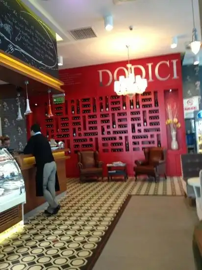 Dodici Cafe and Restaurant'nin yemek ve ambiyans fotoğrafları 8