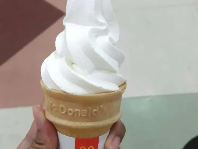 Gambar Makanan McDonald's Ice Cream 10