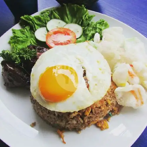 Gambar Makanan Cafe Oey, Basuki Rahmat 3