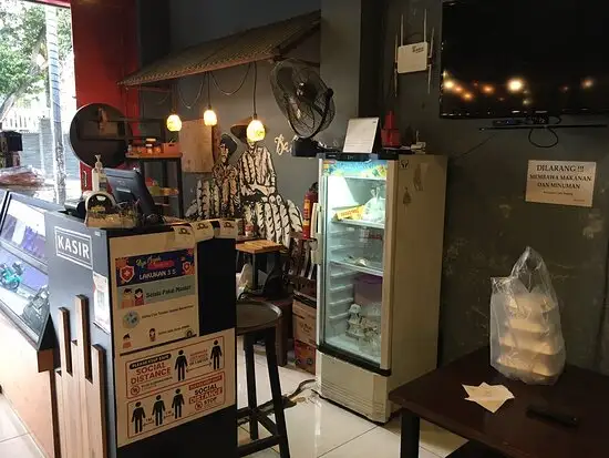 Gambar Makanan Tenong Bakery and Cafe 16
