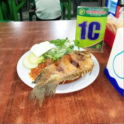 Gambar Makanan Warung Makan Fernando, Kiaracondong 6