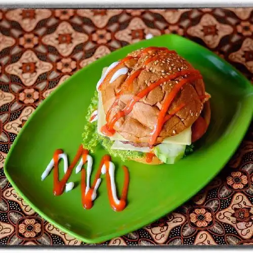 Gambar Makanan Ayam Geprek Dan Fried Chicken, Gajah Mada 10