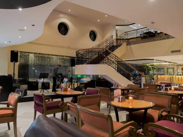 Las Ramblas - Berjaya Makati Hotel Food Photo 4