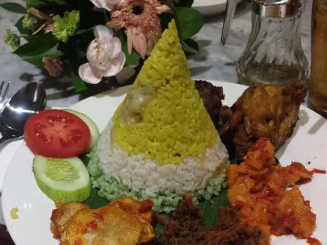 Gambar Makanan Serassa Nusantara 1