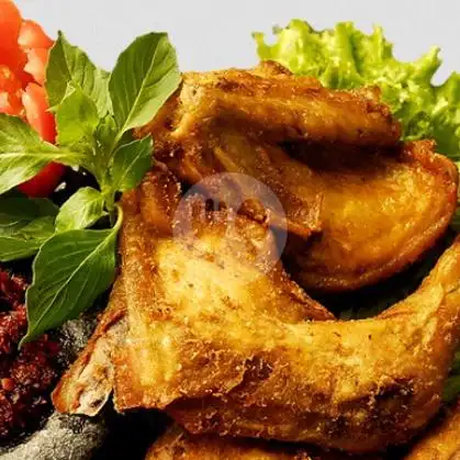 Gambar Makanan Lalapan Fidiyah, Kerobokan 3