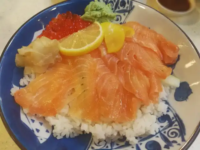 Sushi Tie Food Photo 6