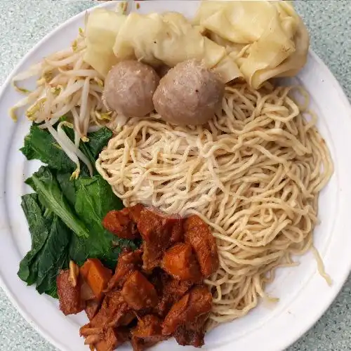 Gambar Makanan Bakmie Ceker Subur, Mangga Besar Raya 16