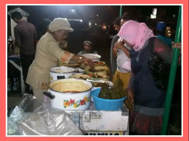 Gambar Makanan Nasi Kuning Ijay 10