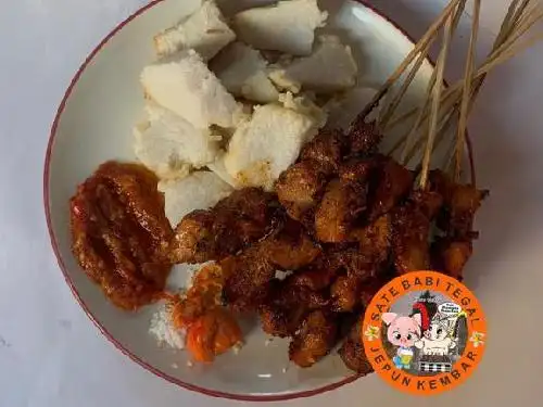 Sate Babi Petitenget Jepun Kembar