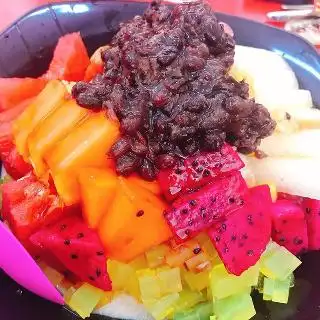 Kim Fresh Juice & Fruits Food Photo 4