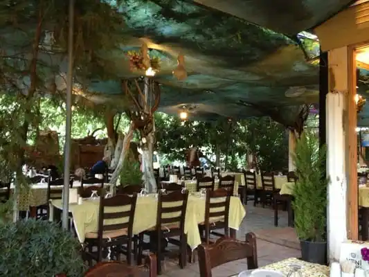 Halil&apos;in Yeri Burak Restaurant'nin yemek ve ambiyans fotoğrafları 1