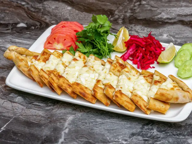 Pitat Develi Restaurant'nin yemek ve ambiyans fotoğrafları 1