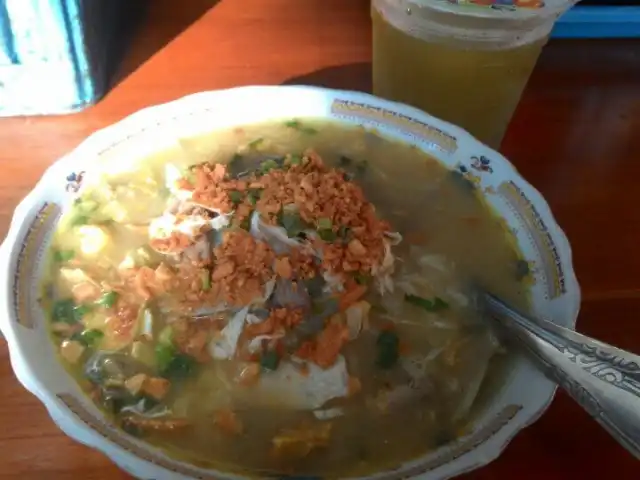 Gambar Makanan Soto Ayam Cemara 3