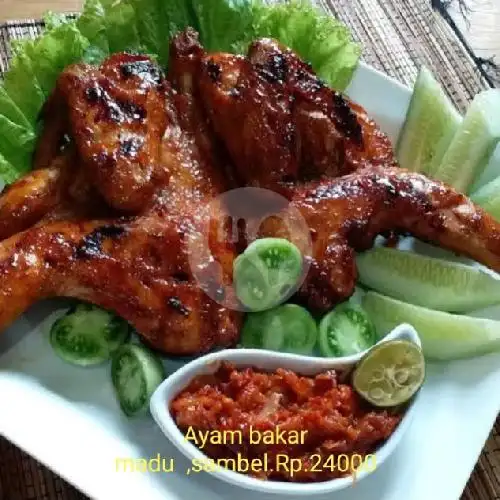 Gambar Makanan Iga & Ayam Bakar Madu Bu Dewi, Tamansari 15