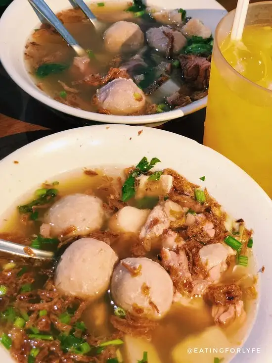 Warung Wijaya Soto & Bakso Sapi