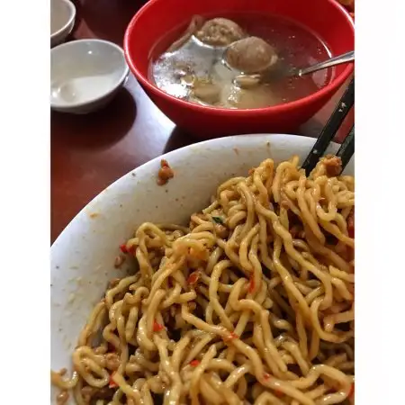 Bakmi Bangka Awat