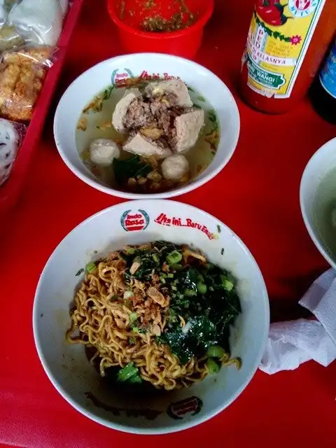 Gambar Makanan Mie Baso Rudal Anggrek 14