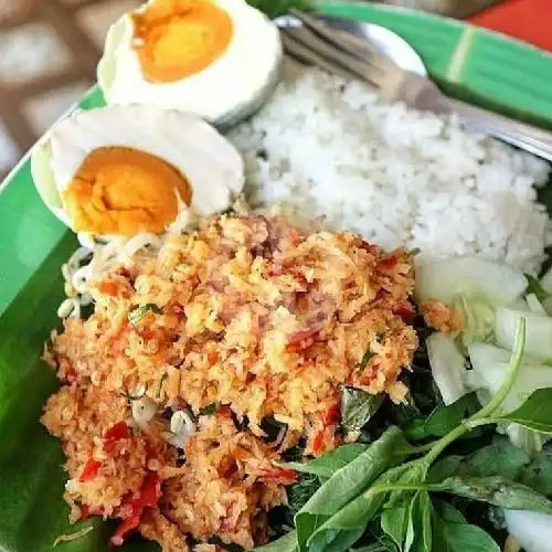 Gambar Makanan Nasi Uduk & Urap Kang Dayat, P Tirtayasa 8