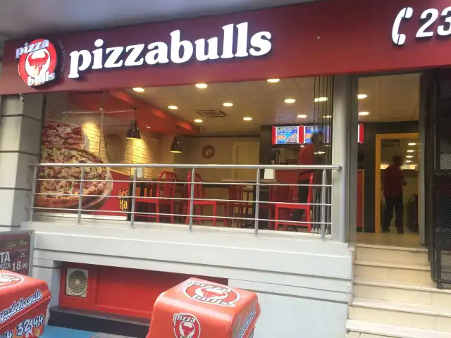 Pizza Bulls'nin yemek ve ambiyans fotoğrafları 4
