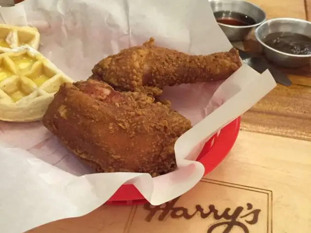 Harry's Cafe de Wheels Food Photo 15