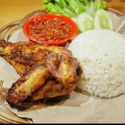 Gambar Makanan Ayam Geprek Kirana, Simp Patal 9