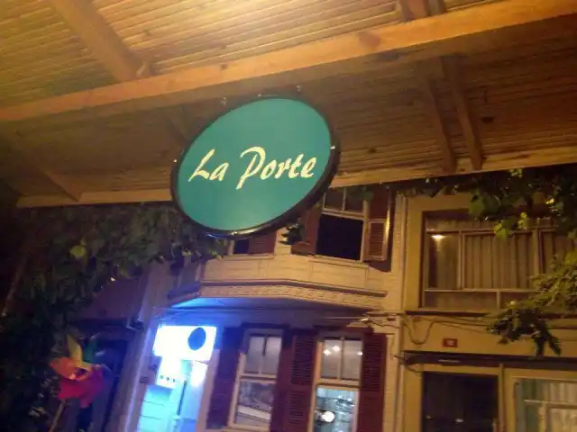 La Porte Cafe'nin yemek ve ambiyans fotoğrafları 13