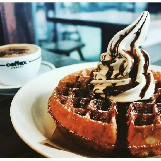 Dot Cafe Waffles & desserts Food Photo 2