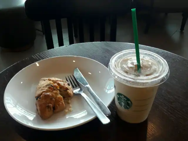 Gambar Makanan Starbucks 16