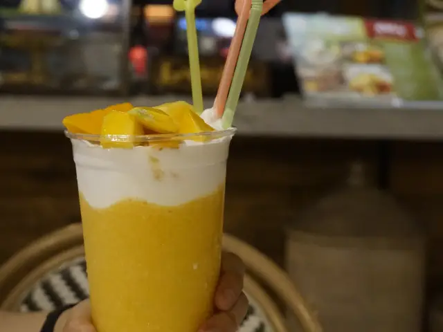 Gambar Makanan Monster Mango Thai 8