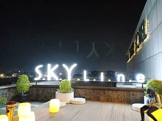 Gambar Makanan Skyline Lounge & Exclusive Dining 80