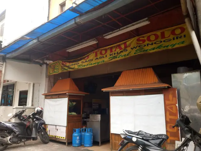 Gambar Makanan Bakso Total Solo 4