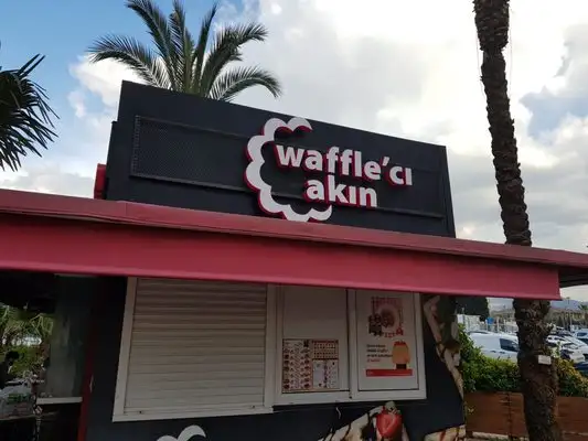 Waffle&apos; cı Akın