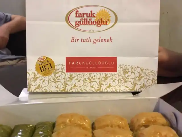 Güllüoğlu'nin yemek ve ambiyans fotoğrafları 14