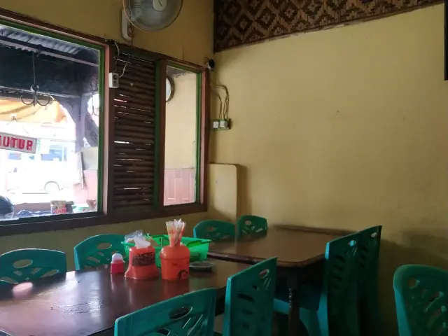 Gambar Makanan Pondok Sate Tegal Ibu Erna 4