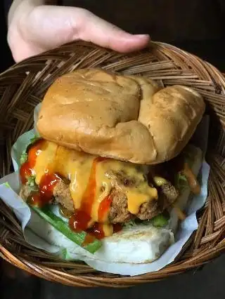 Burger Lekaq Food Photo 2