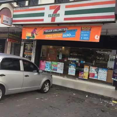 7 Eleven Plaza Manggatal