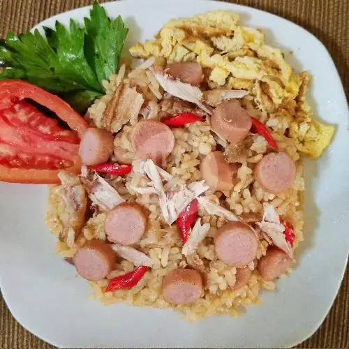 Gambar Makanan Nasi Goreng & Ayam Goreng Dapur HS 2