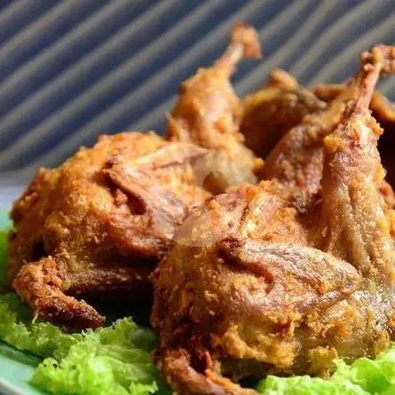 Gambar Makanan Lalapan Ayam Laos Pak Cuk Malang 5